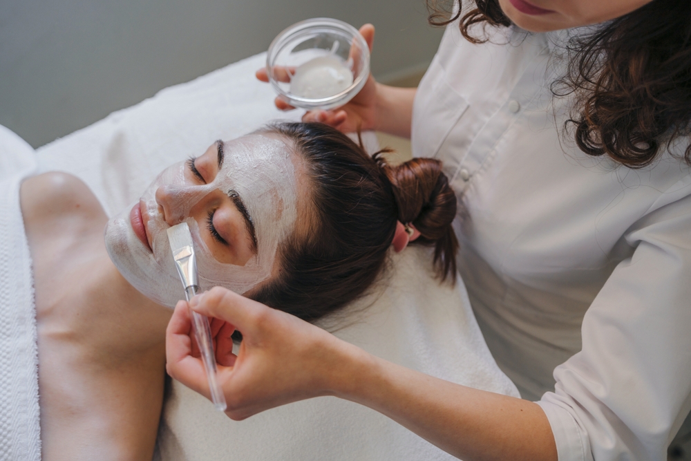 Spa,Therapy,For,Young,Woman,Receiving,Facial,Mask,At,Beauty, Guatemala